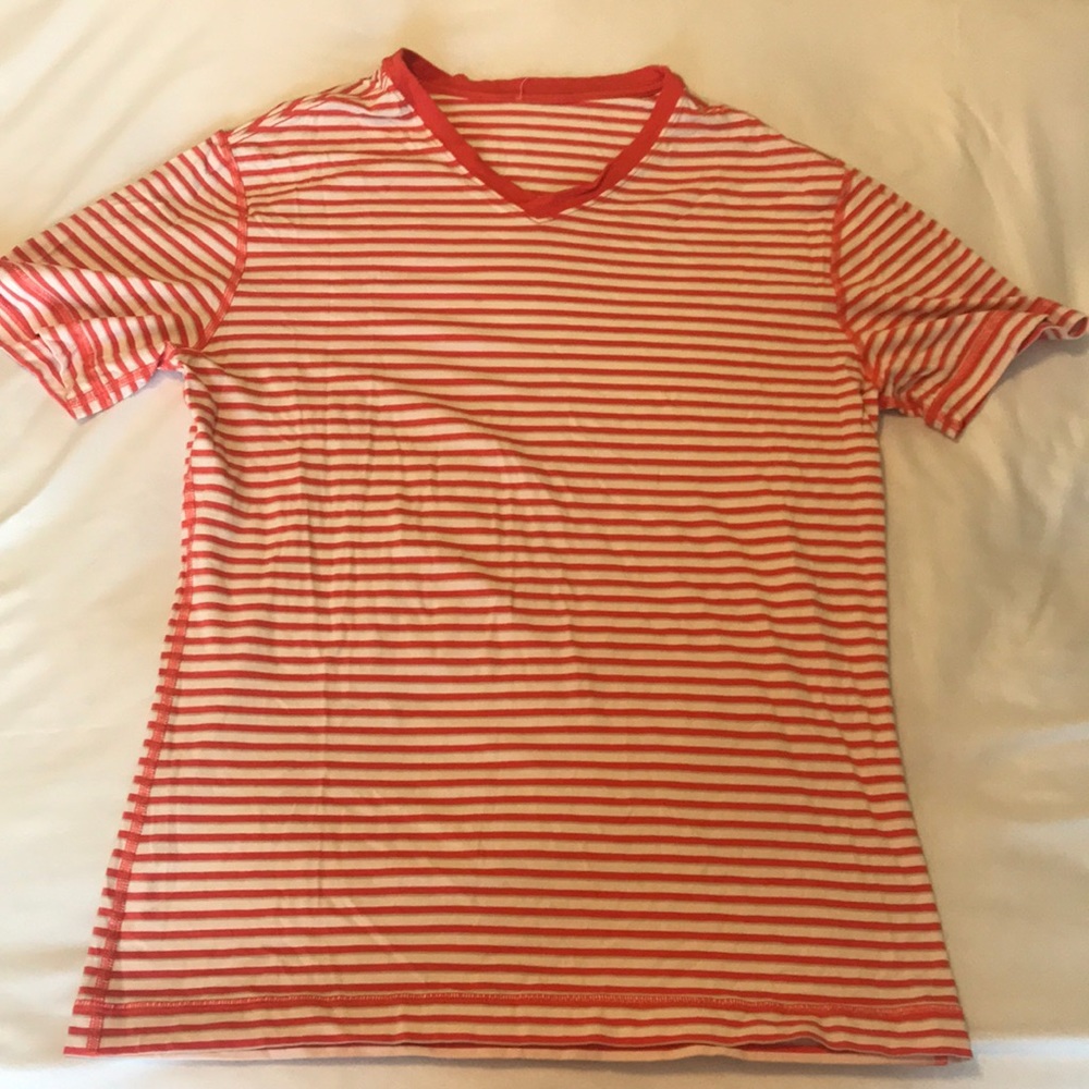 Men’s Lulu Lemon T-shirt